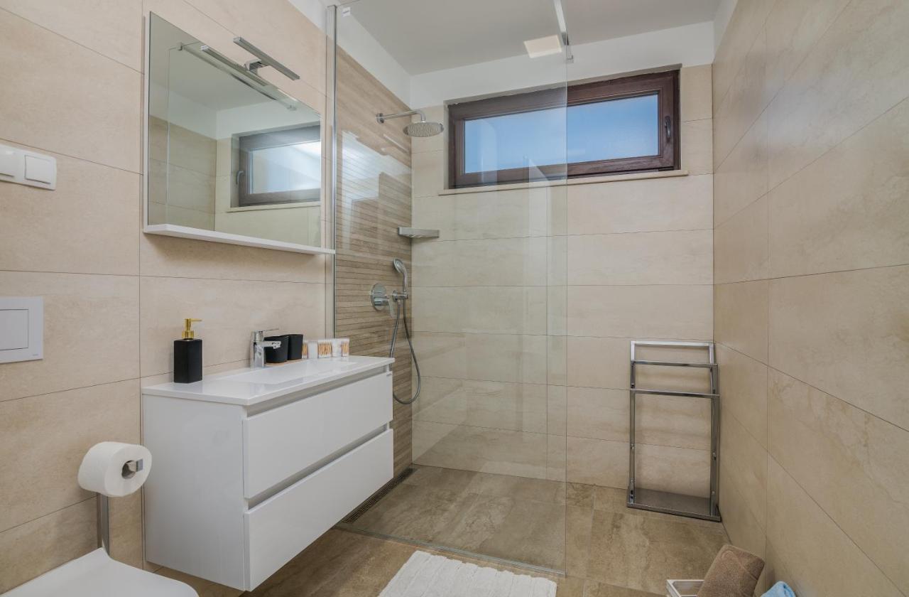 Apartments Sunrise Krk Krk Town Dış mekan fotoğraf